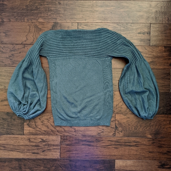 Gorgeous Vintage Silk & Cashmere Balloon Sleeve MODA Victoria's Secret Sweater - Picture 2 of 5